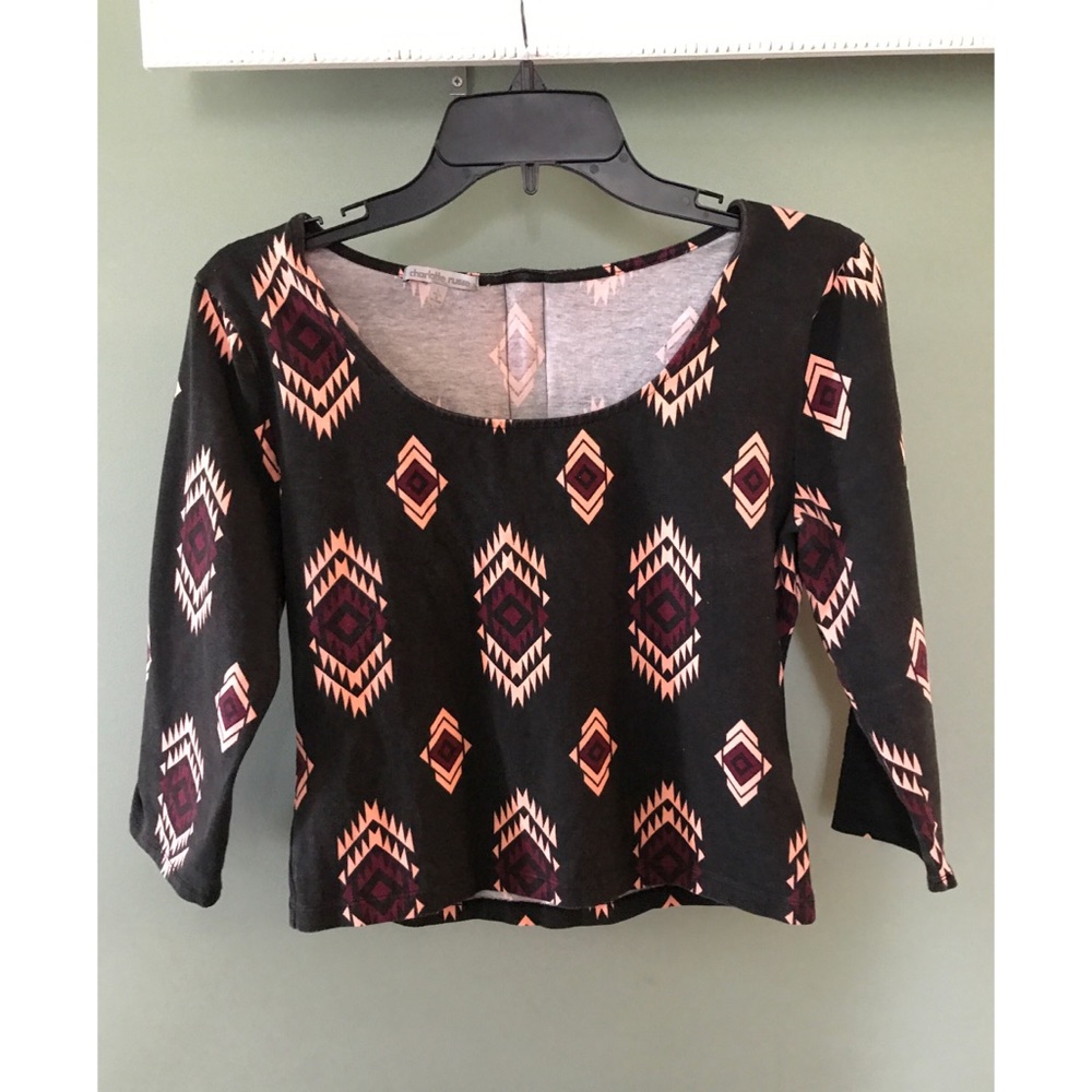 Geometric Print Crop Top - Picture 6 of 7
